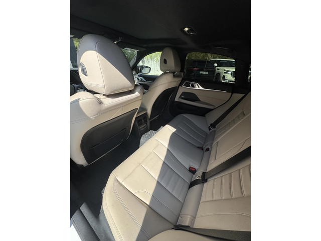 BMW i4 EDRIVE 40 - автомобили, коли, обяви за нови и употребявани 8