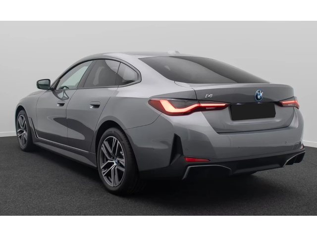 BMW i4 eDrive40* GranCoupe* H/K* Camera - автомобили, коли, обяви за нови и употребявани 3