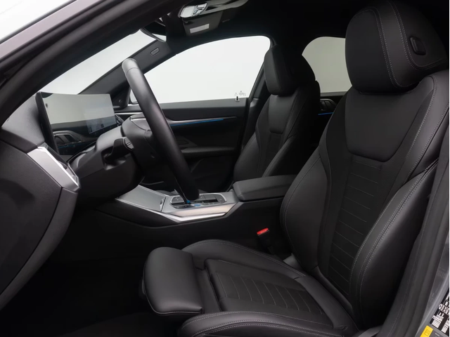 BMW i4 eDrive40* GranCoupe* H/K* Camera - автомобили, коли, обяви за нови и употребявани 4