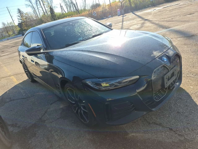 BMW i4 M50| HARMAN KARDON| HUD| 360| 2 КЛЮЧА| - автомобили, коли, обяви за нови и употребявани 1