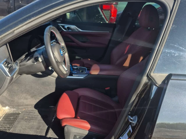 BMW i4 M50| HARMAN KARDON| HUD| 360| 2 КЛЮЧА| - автомобили, коли, обяви за нови и употребявани 6