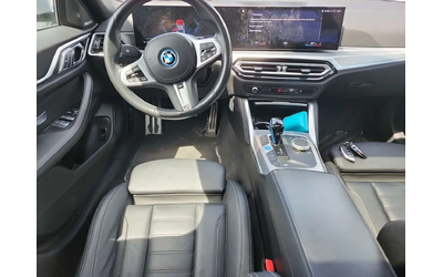 BMW i4 EDRIVE40/CARFAX/ШИБИДАХ/ПОДГРЕВИ - автомобили, коли, обяви за нови и употребявани 8