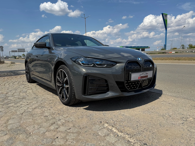 BMW i4 EDRIVE40 - автомобили, коли, обяви за нови и употребявани 0