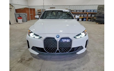 bmw-i4 - 0