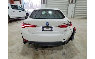 bmw-i4 - 5