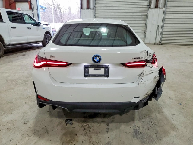BMW i4 XDRIVE 40 - автомобили, коли, обяви за нови и употребявани 5