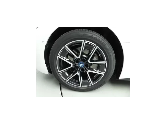 BMW i4 eDrive 40 Head-up Driving assistance Plus - автомобили, коли, обяви за нови и употребявани 13