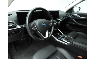 bmw-i4 - 5