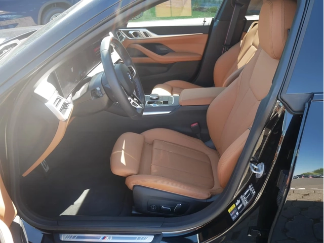 BMW i4 M60 xDrive M Sport Pro, H/K, Head Up 360 DA Pro - автомобили, коли, обяви за нови и употребявани 11