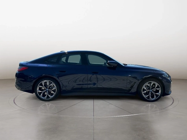 BMW i4 40e M sport Laser Hud 360 DA pro Harman Kardon - автомобили, коли, обяви за нови и употребявани 7