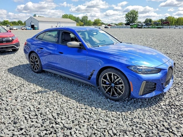 BMW i4 M50 xDrive - автомобили, коли, обяви за нови и употребявани 3