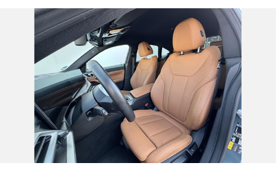 BMW i4 eDrive40 Gran Coupe - автомобили, коли, обяви за нови и употребявани 8