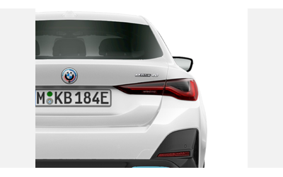 BMW i4 eDrive40 Гран Купе - автомобили, коли, обяви за нови и употребявани 6
