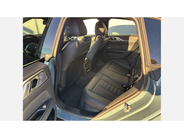 BMW i4 M50 xDrive Гран Купе - автомобили, коли, обяви за нови и употребявани 9