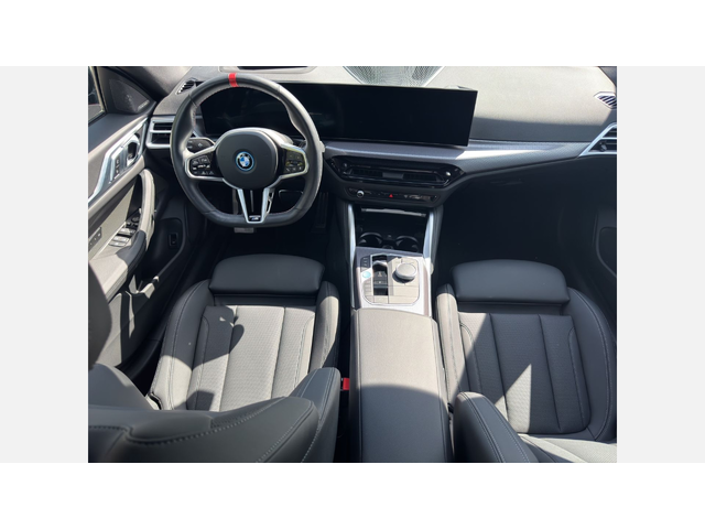 BMW i4 M50 xDrive Гран Купе - автомобили, коли, обяви за нови и употребявани 6