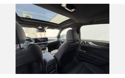 BMW i4 xDrive40 Gran Coupe - автомобили, коли, обяви за нови и употребявани 10