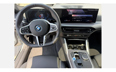 BMW i4 xDrive40 Gran Coupe - автомобили, коли, обяви за нови и употребявани 11