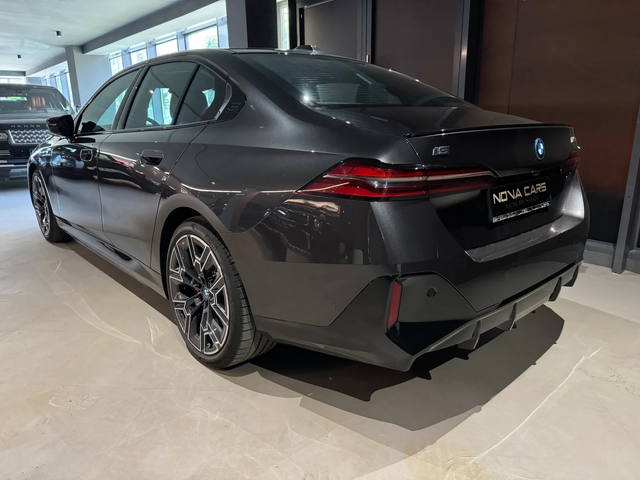 BMW i5 M60 xDrive Налична - автомобили, коли, обяви за нови и употребявани 2