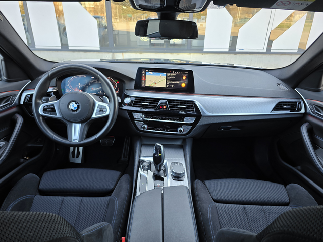 BMW i5 2.0XDrive* 190HP* 8ск ZF * M-pack* ТОП* - автомобили, коли, обяви за нови и употребявани 4