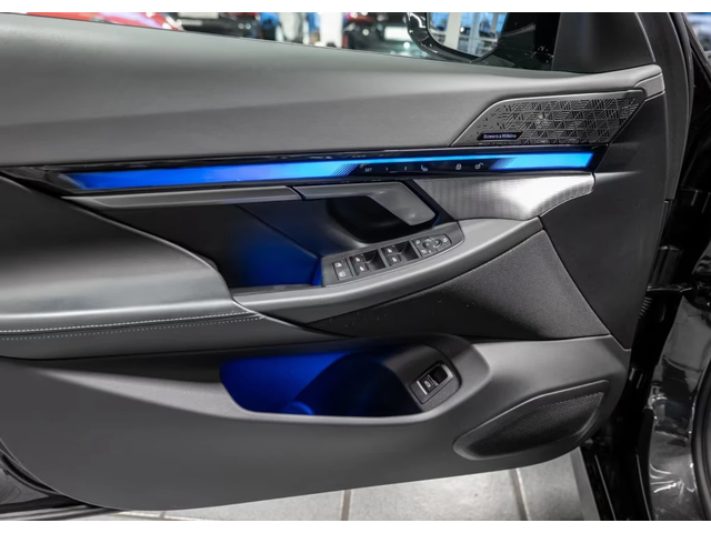 BMW i5 M60* xDrive* Bowers* M Sport* HUD - автомобили, коли, обяви за нови и употребявани 7