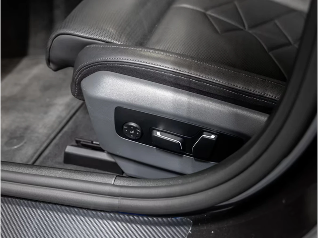 BMW i5 M60* xDrive* Bowers* M Sport* HUD - автомобили, коли, обяви за нови и употребявани 8