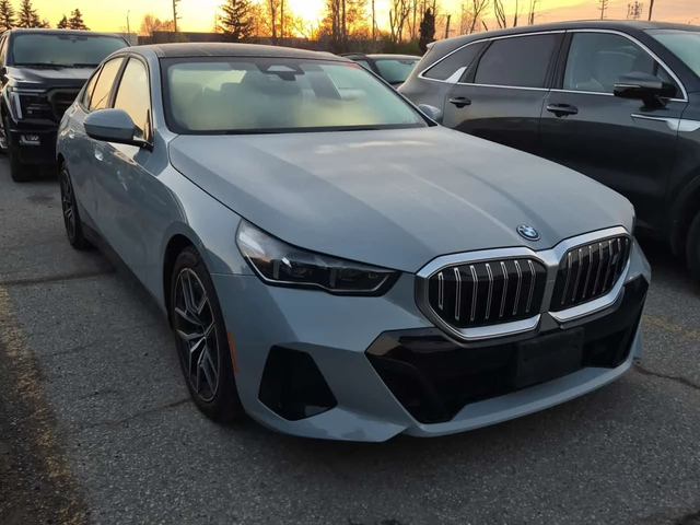 BMW i5 XDRIVE40| NARDO GREY| BOWERS&WILINS| HUD| 2 КЛЮЧА| - автомобили, коли, обяви за нови и употребявани 1
