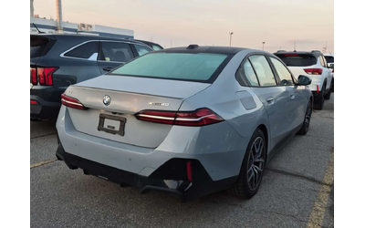 bmw-i5 - 2