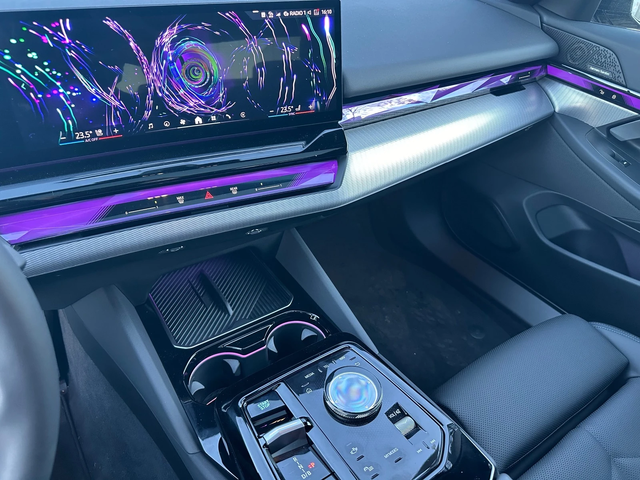 BMW i5 M-SPORT PRO - автомобили, коли, обяви за нови и употребявани 13