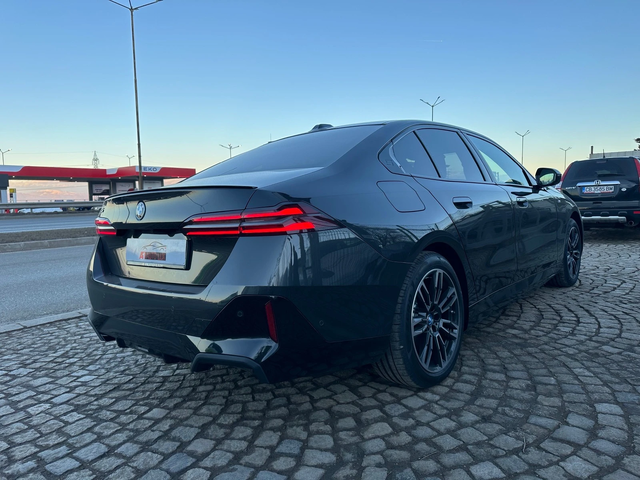 BMW i5 M-SPORT PRO - автомобили, коли, обяви за нови и употребявани 5