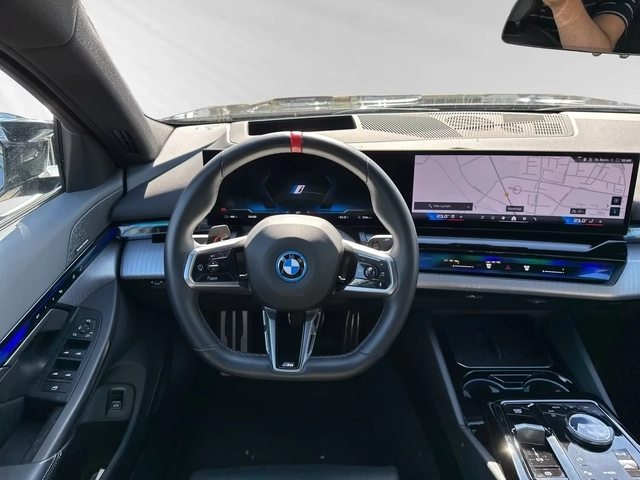 BMW i5 M60 xDrive Prem Selection AIR DApro 360 Ad.LED HUD - автомобили, коли, обяви за нови и употребявани 8