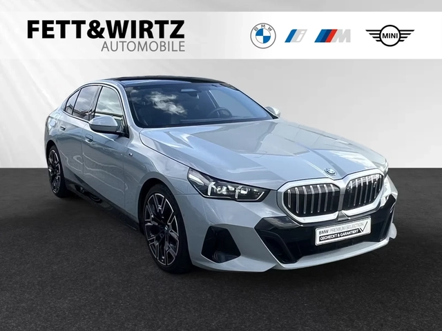 BMW i5 eDrive40 M-Sport Ad.LED 360 DIST Winter Pack+ PANO - автомобили, коли, обяви за нови и употребявани 0