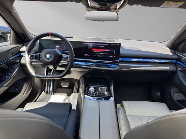 BMW i5 M60 xDrive M sport Pro 360 DA Pro Hud B/U Pano - автомобили, коли, обяви за нови и употребявани 9