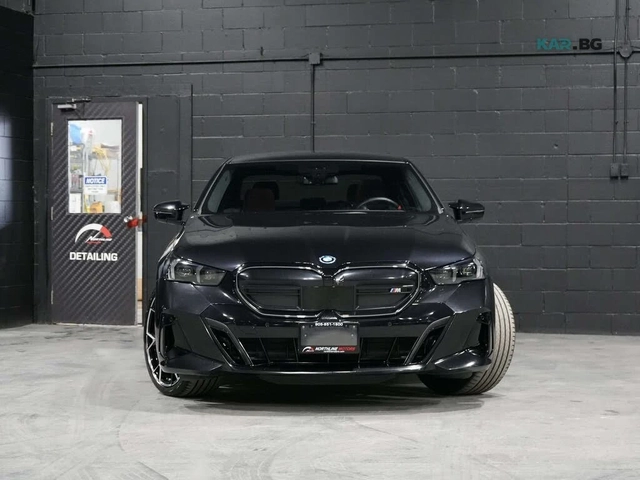 BMW i5 * М60* xDrive* Bowers&Wilkins* 360* HUD* FULL* - автомобили, коли, обяви за нови и употребявани 2