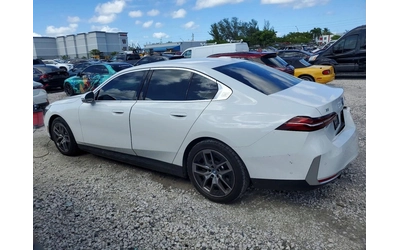bmw-i5 - 5