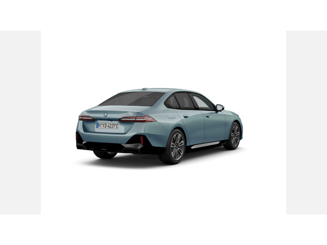 BMW i5 eDrive40 Sedan - автомобили, коли, обяви за нови и употребявани 1