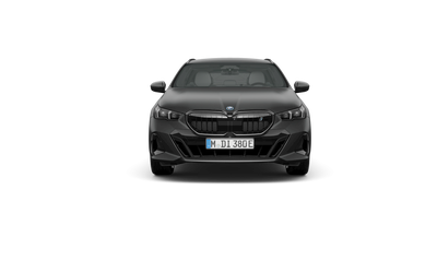 BMW i5 eDrive40 Touring - автомобили, коли, обяви за нови и употребявани 12