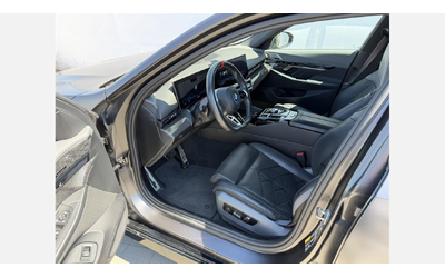 BMW i5 M60 xDrive - автомобили, коли, обяви за нови и употребявани 7