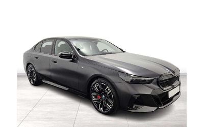 bmw-i5-m60-xdrive-m-sport-774ps-frozendeepgrey-individual-pano-h-k-hud-icar-icarbg-my24-g6e - 3