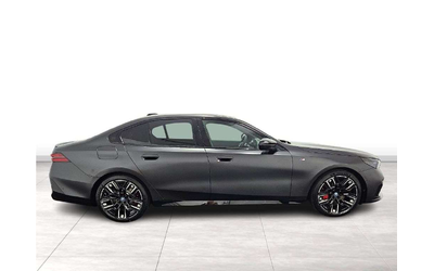 bmw-i5-m60-xdrive-m-sport-774ps-frozendeepgrey-individual-pano-h-k-hud-icar-icarbg-my24-g6e - 4