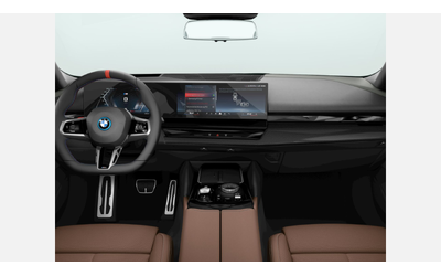 BMW i5 M60 xDrive Sedan - автомобили, коли, обяви за нови и употребявани 8