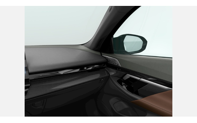 BMW i5 M60 xDrive Sedan - автомобили, коли, обяви за нови и употребявани 9