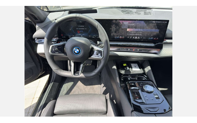 BMW i5 xDrive40 - автомобили, коли, обяви за нови и употребявани 10
