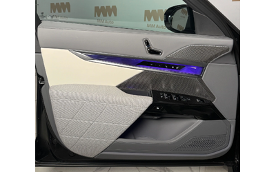 BMW i7 M70* M-Sport* TV* IconicGlow* Massage* SkyLounge - автомобили, коли, обяви за нови и употребявани 7