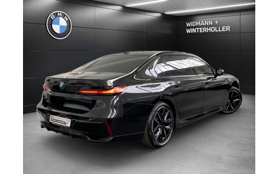 bmw-i7 - 1
