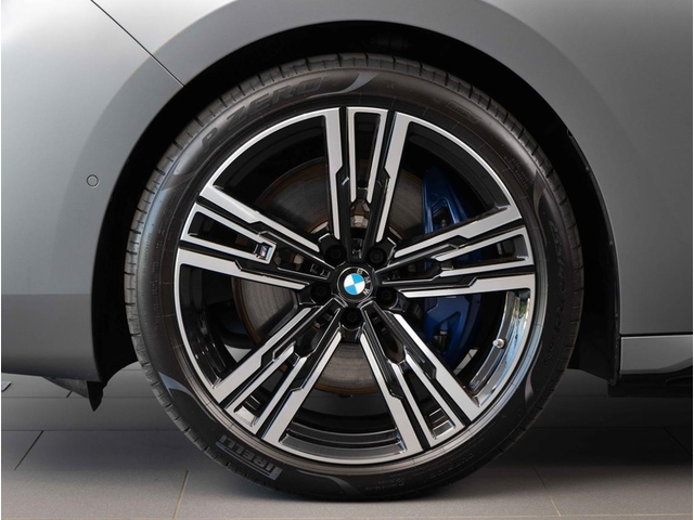 BMW i7 i7 M70 xDrive  - автомобили, коли, обяви за нови и употребявани 3