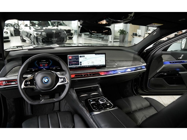 BMW i7 i7 xDrive60 - автомобили, коли, обяви за нови и употребявани 5