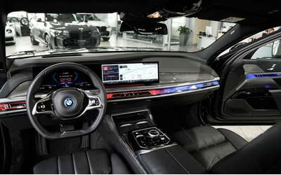 bmw-i7-i7-xdrive60 - 5