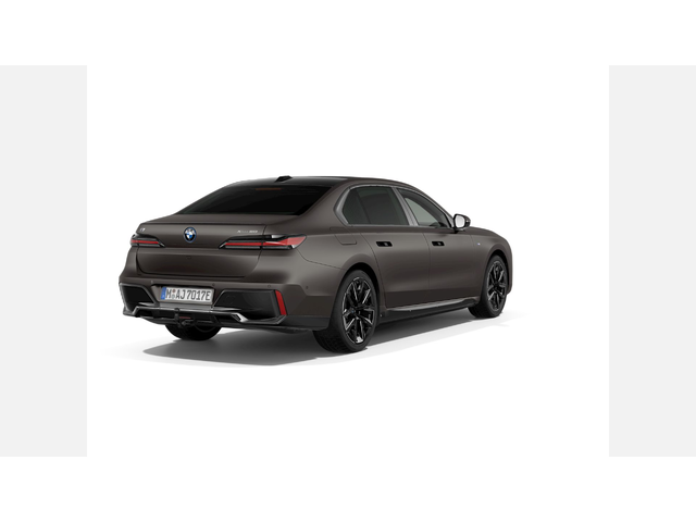 BMW i7 xDrive60 - автомобили, коли, обяви за нови и употребявани 1