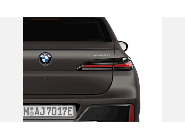 BMW i7 xDrive60 - автомобили, коли, обяви за нови и употребявани 5