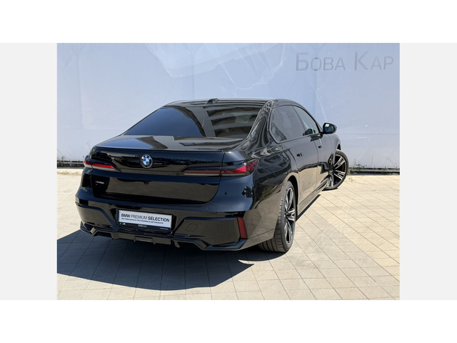 BMW i7 xDrive60 - автомобили, коли, обяви за нови и употребявани 1